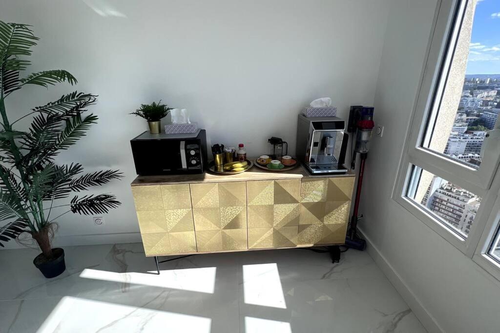 Nice Apartment With Amazing View Of Paris + Parking Kültér fotó