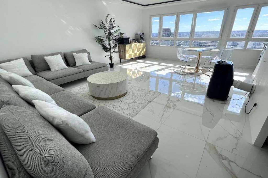 Nice Apartment With Amazing View Of Paris + Parking Kültér fotó